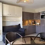 Au Lavandou, Climatise, Avec Terrasse Vue Et Wi-fi - Fr-1-251-879 Apartment *